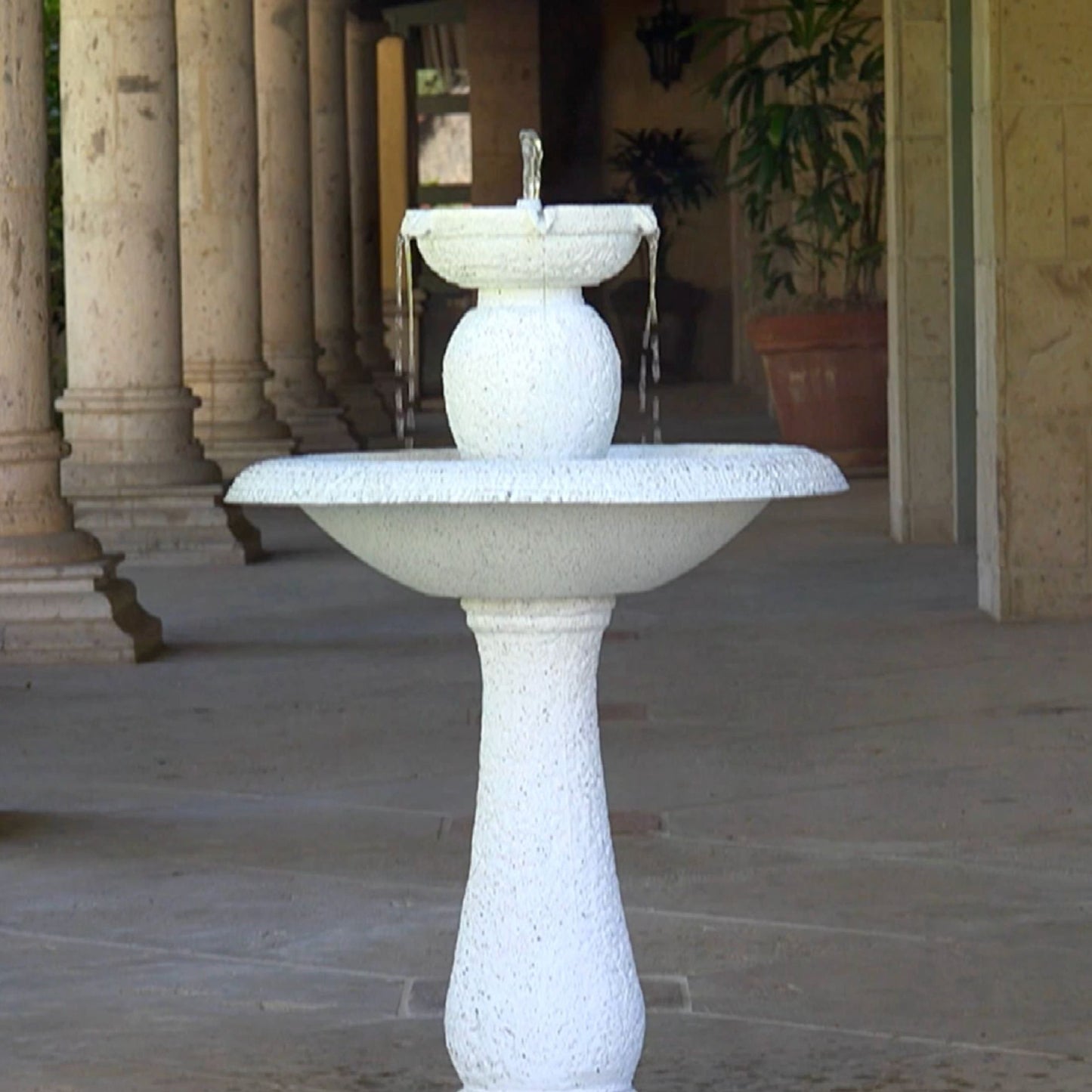 Avola Fountain