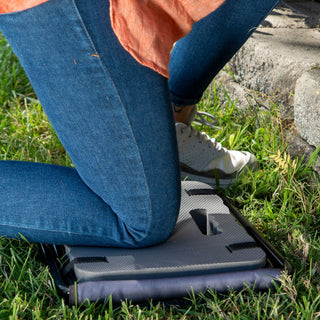 2-in-1 Gardening Kneepad and Seat