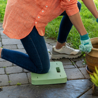 2-in-1 Gardening Kneepad and Seat